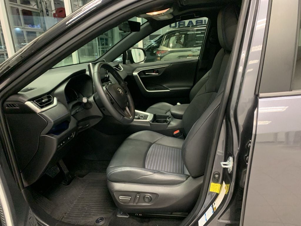 2021 Toyota RAV4 Hybrid XSE