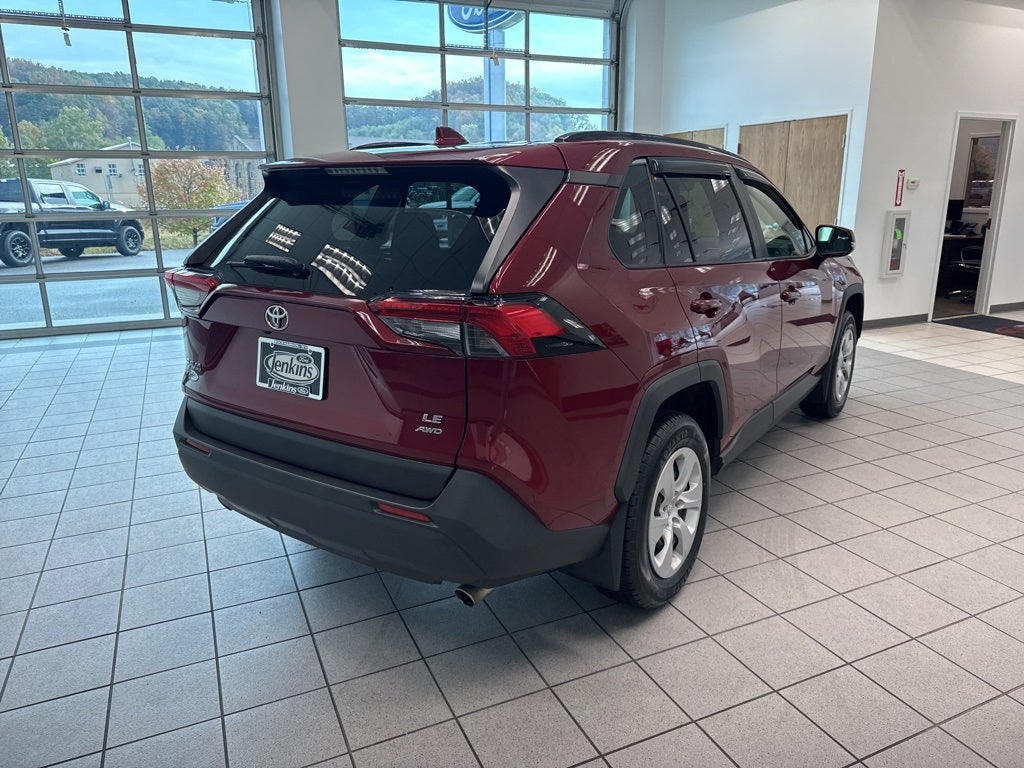 2019 Toyota RAV4 LE