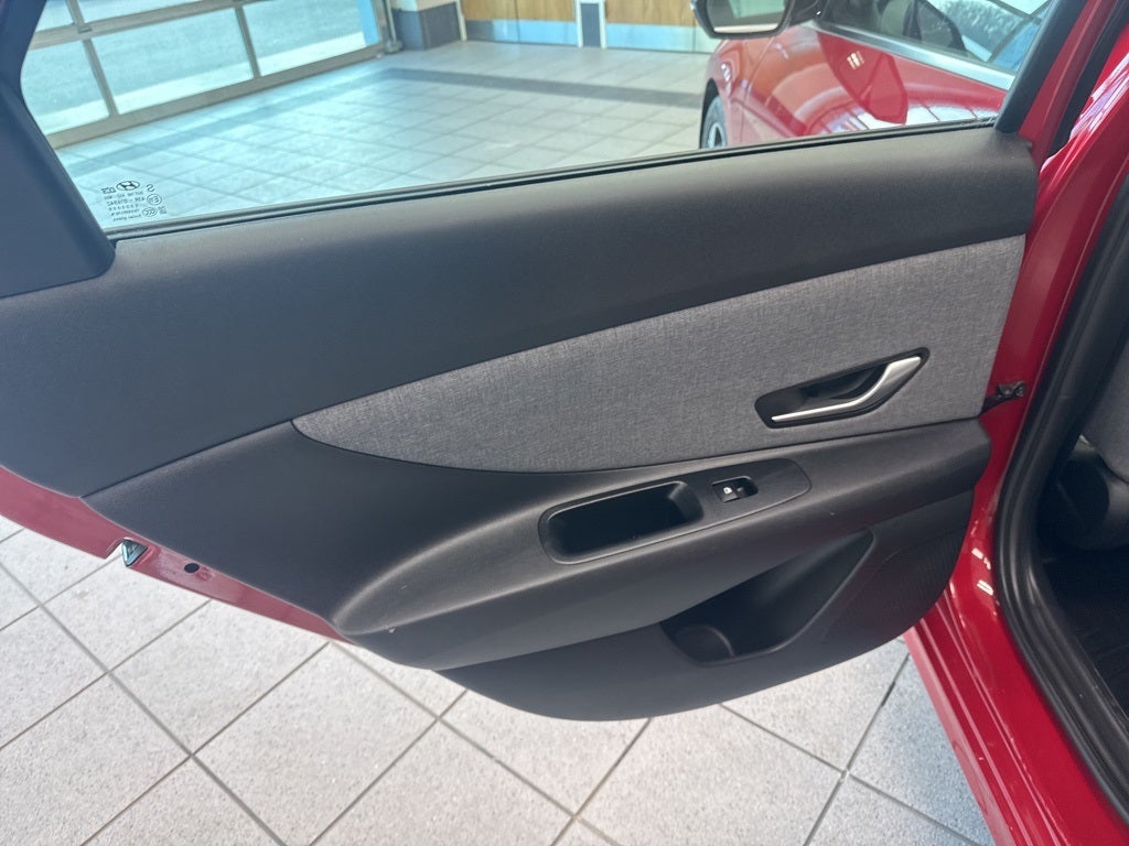 2021 Hyundai Elantra Limited