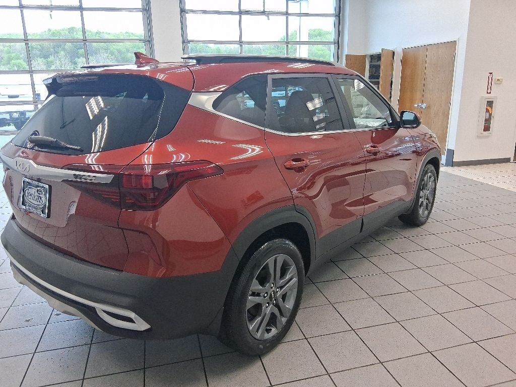 2023 Kia Seltos S