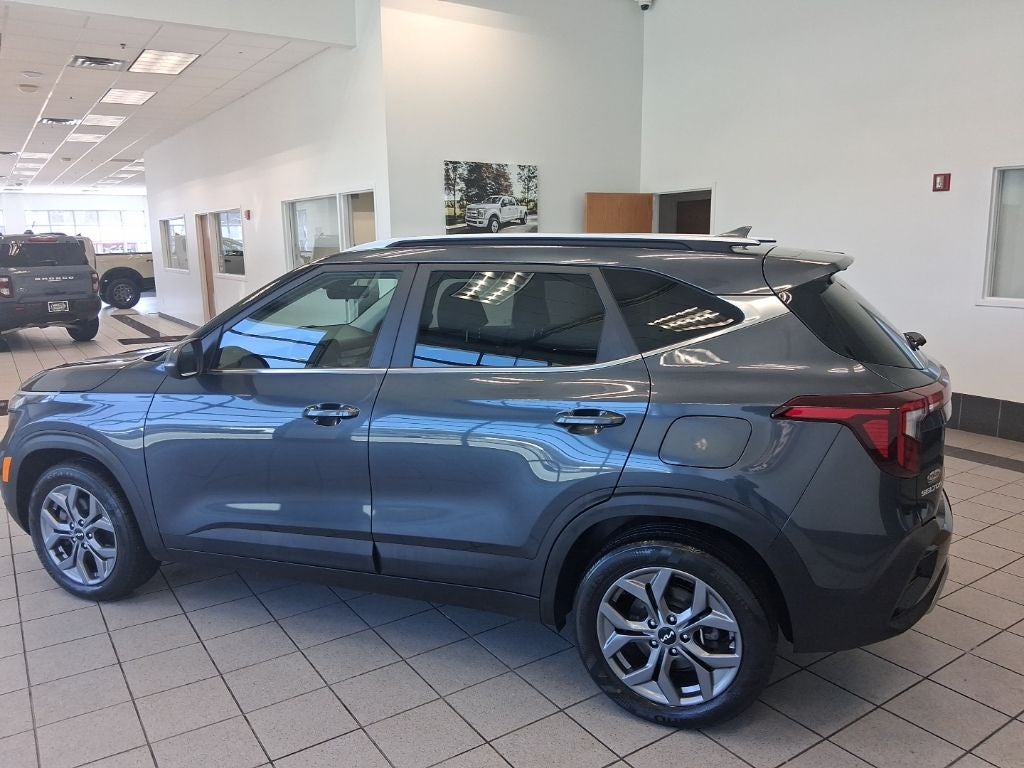 2024 Kia Seltos S