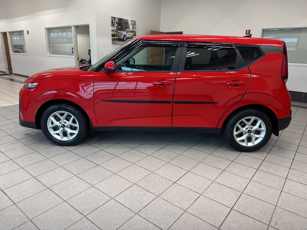 2022 Kia Soul S