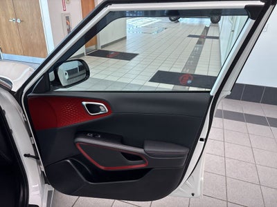 2025 Kia Soul GT-Line