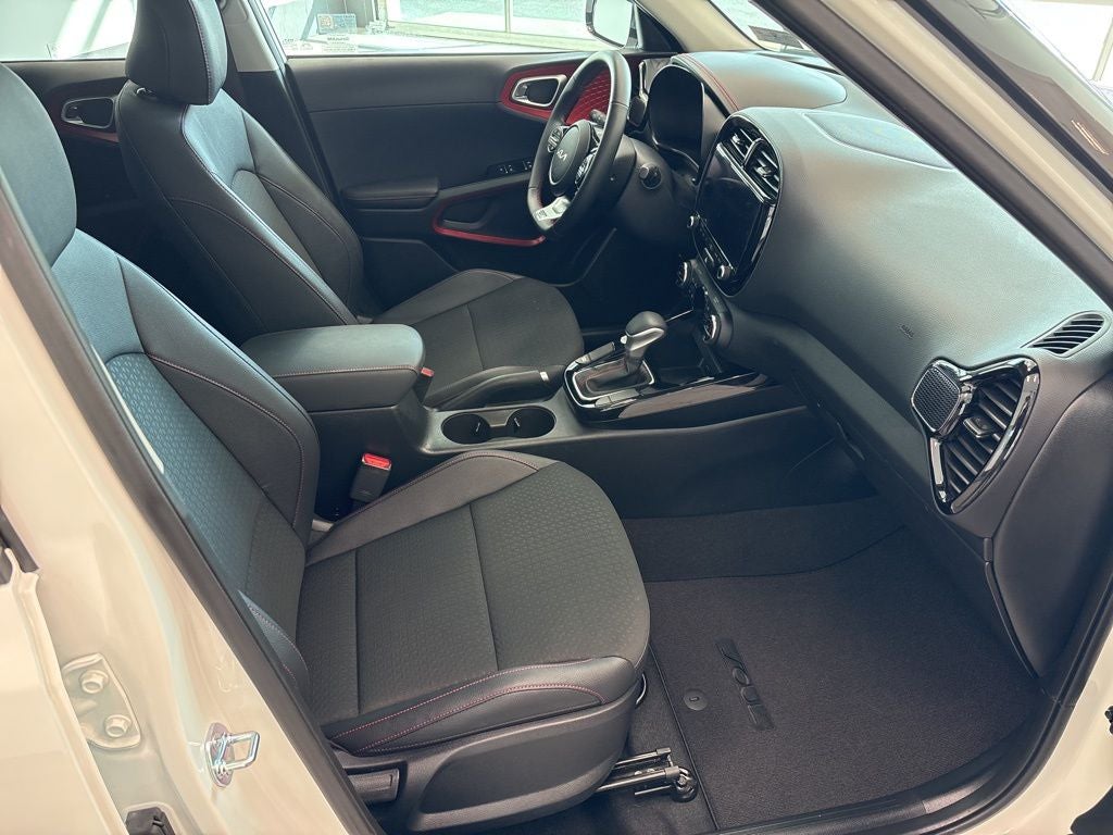 2025 Kia Soul GT-Line