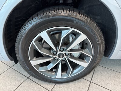 2023 Audi Q5 45 S line Premium quattro