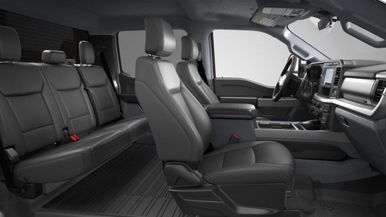 2026 Ford Super Duty F-350® XLT
