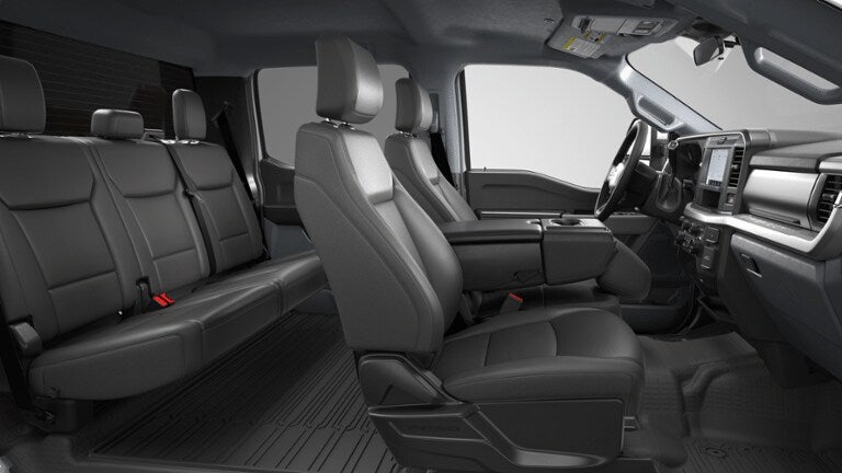 2026 Ford Super Duty F-350® XLT